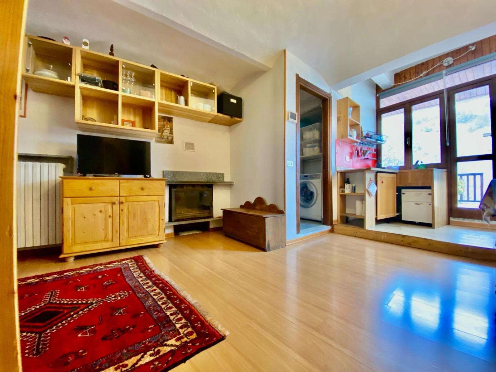 Monolocale Accogliente Apartman Bardonecchia Kültér fotó